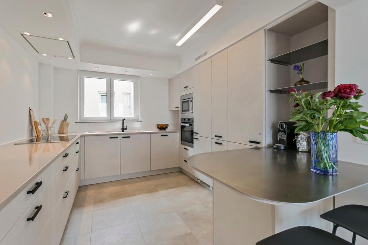 Huswell - Panoramic Seaview Apartment In 'T Zoute Knokke-Heist Exteriér fotografie